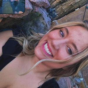 Meet your Posher, Jacqueline